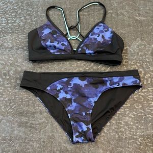 Athleta Freestyle Bikini set (M)